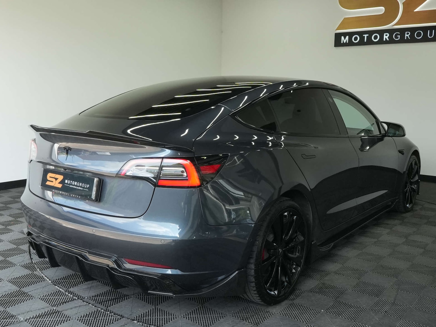 Used Tesla Model 3 2019 for sale - 77745643: Photo 11