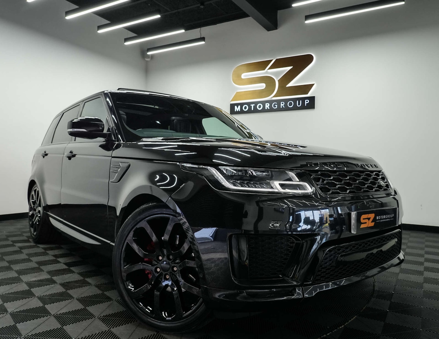 Used Land Rover Range Rover Sport 2019 for sale - 78016472: Photo 1