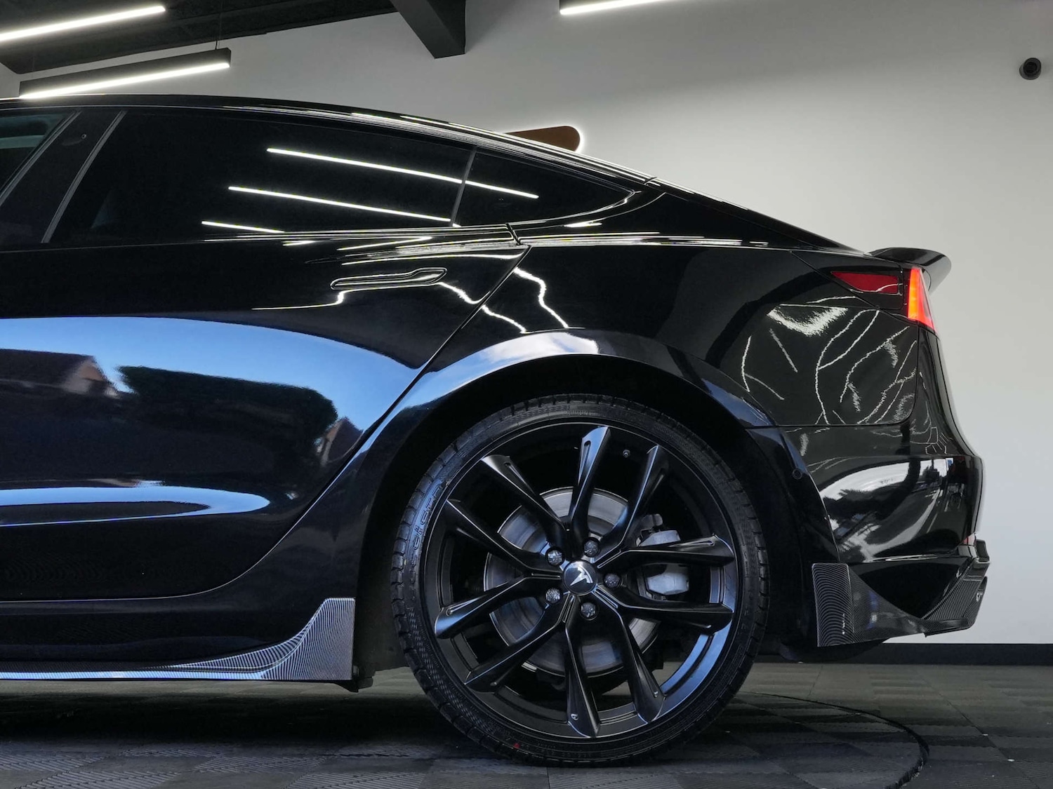 Used Tesla Model 3 2021 for sale - 77107843: Photo 44