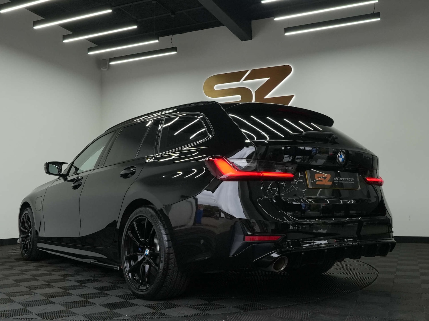 Used BMW 3 Series 2021 for sale - 76720497: Photo 2