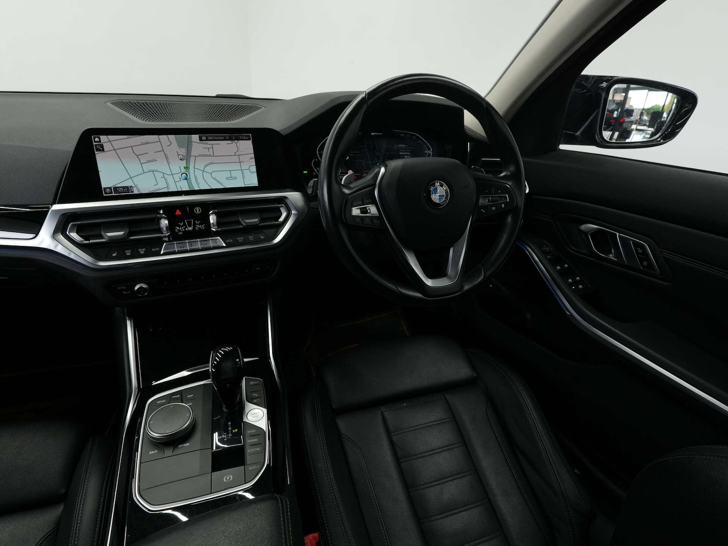 Used BMW 3 Series 2021 for sale - 76720497: Photo 23