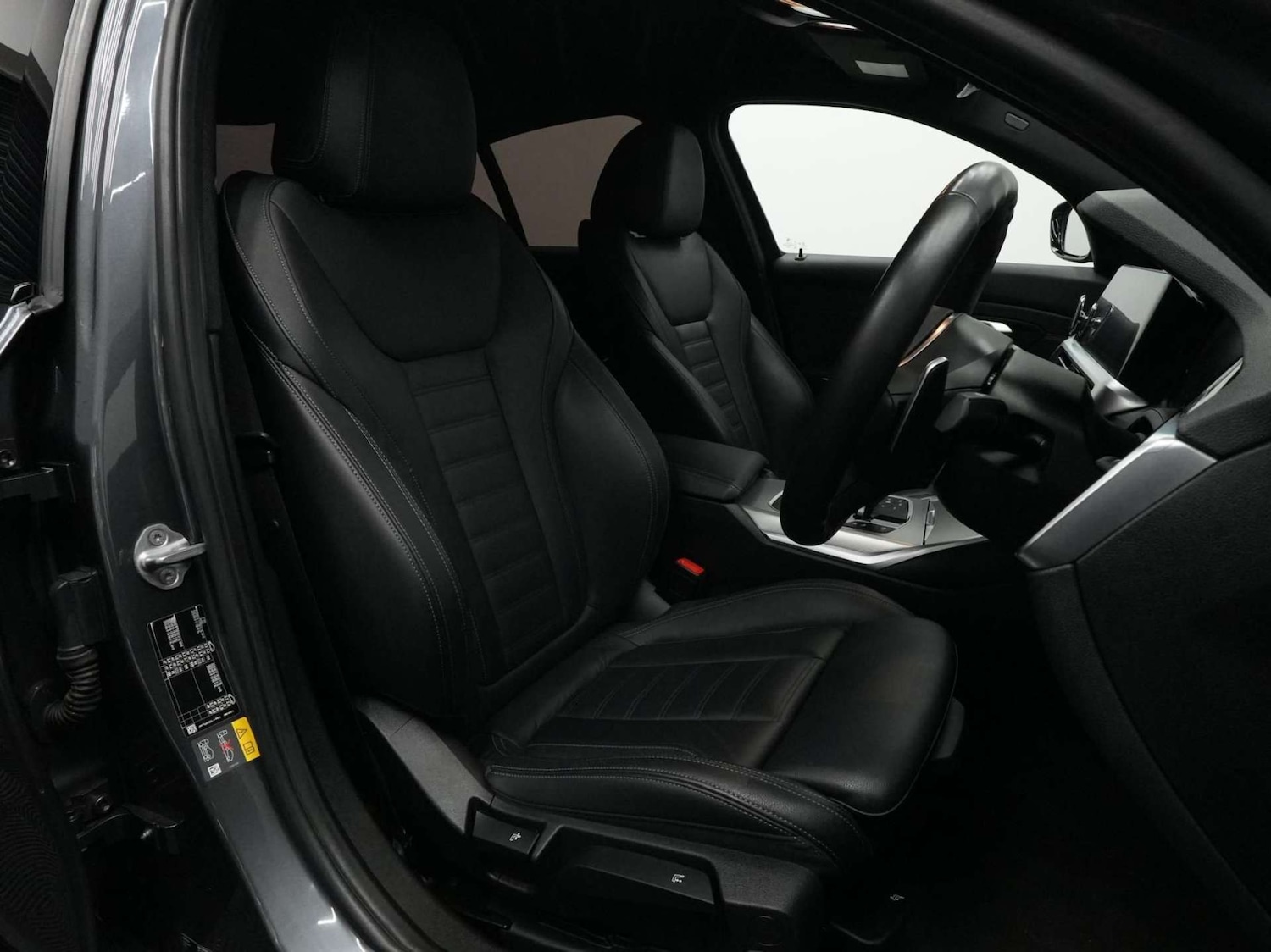 Used BMW 3 Series 2019 for sale - 77548566: Photo 31