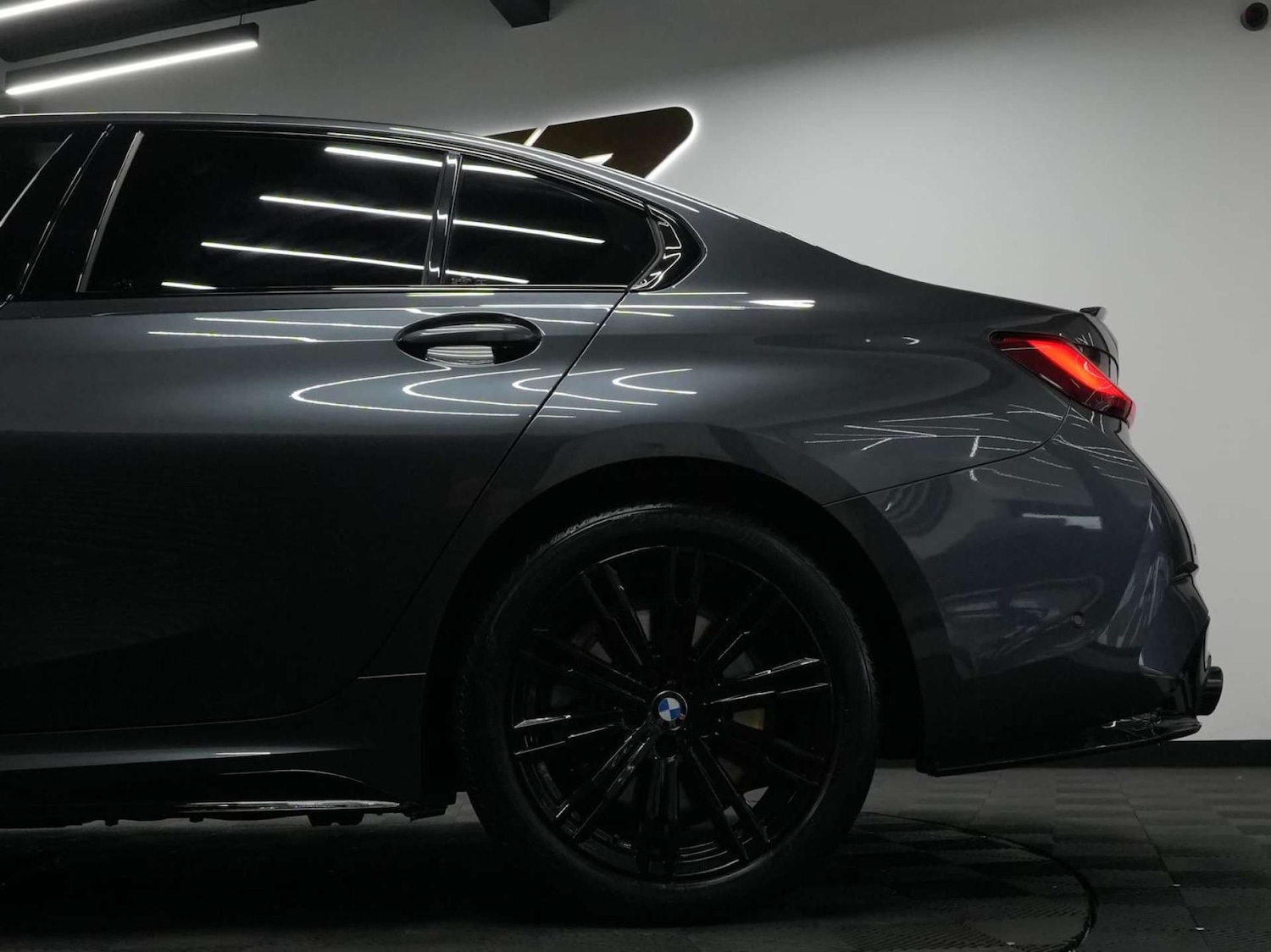 Used BMW 3 Series 2019 for sale - 77548566: Photo 35