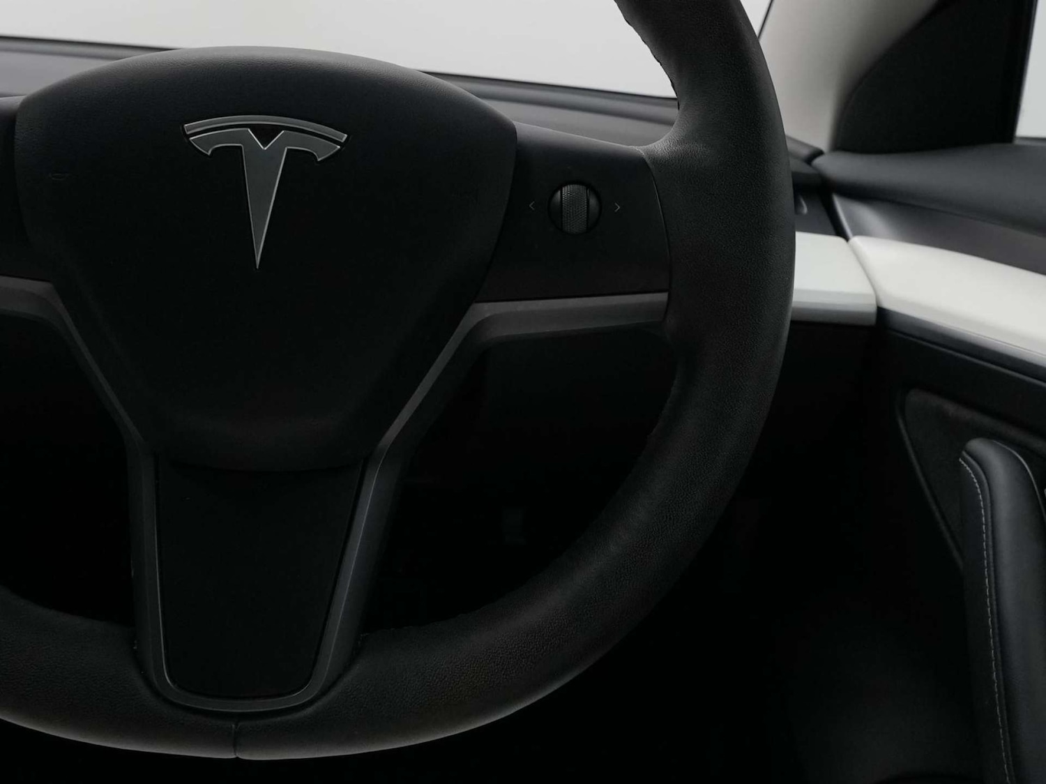 Used Tesla Model 3 2020 for sale - 77035679: Photo 55