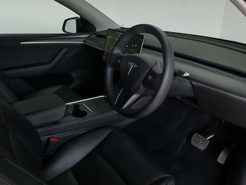 Used Tesla Model Y 2022 for sale - 78143856: Photo