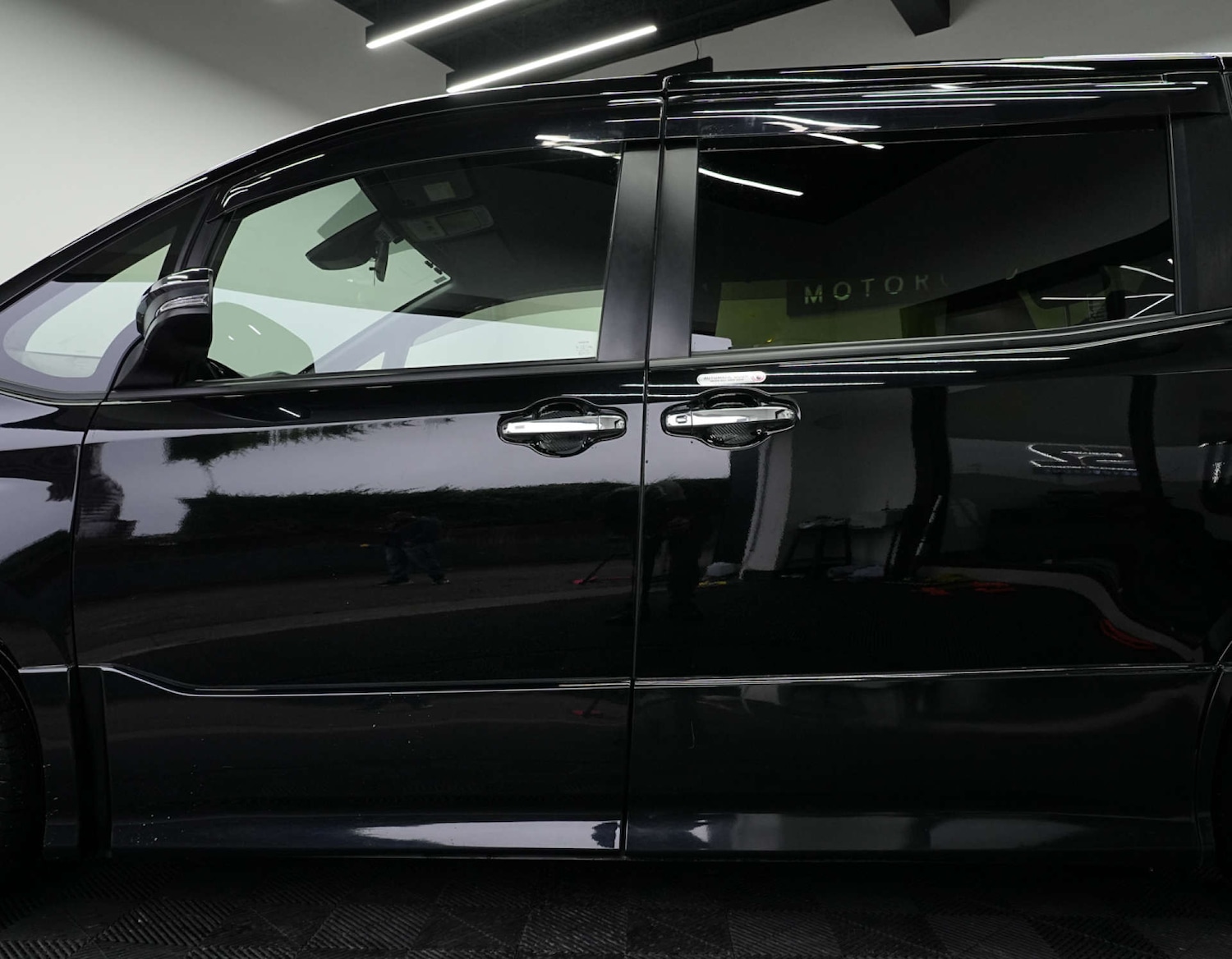 Used Toyota Noah 2025 for sale - 77664946: Photo 35