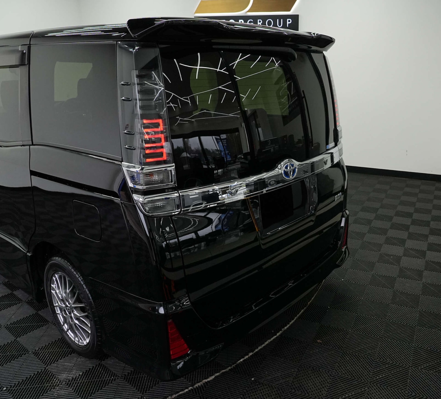 Used Toyota Noah 2025 for sale - 77664946: Photo 37