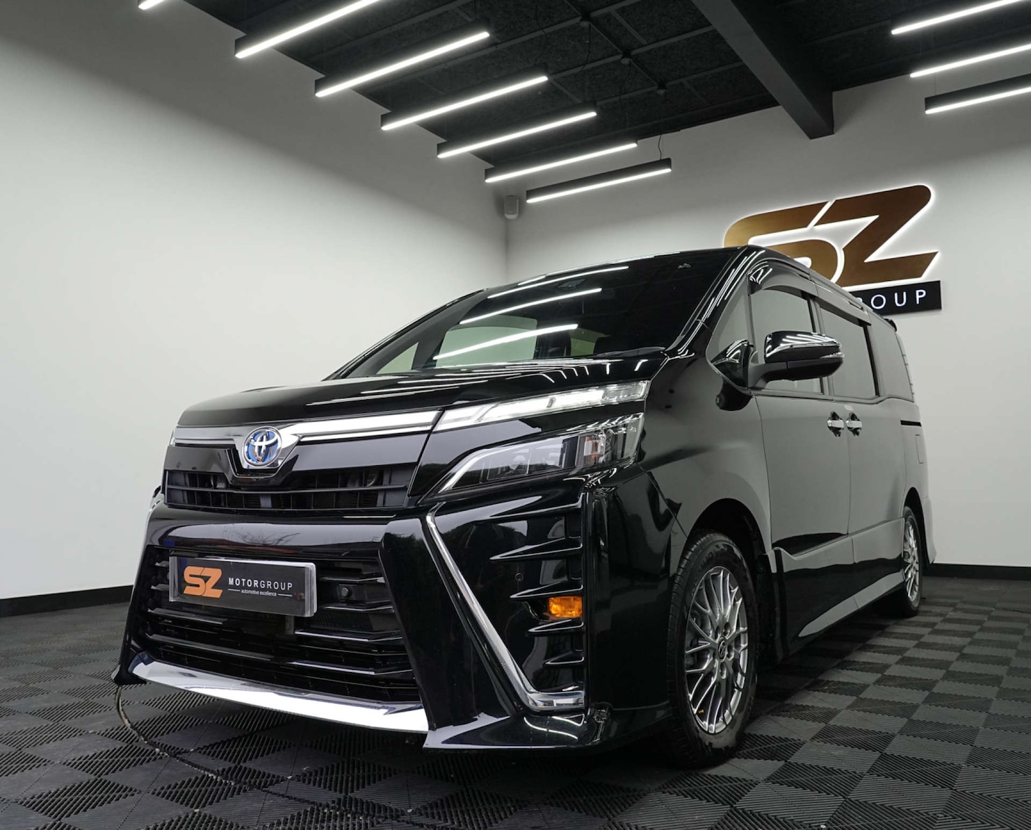 Used Toyota Noah 2025 for sale - 77664946: Photo 4