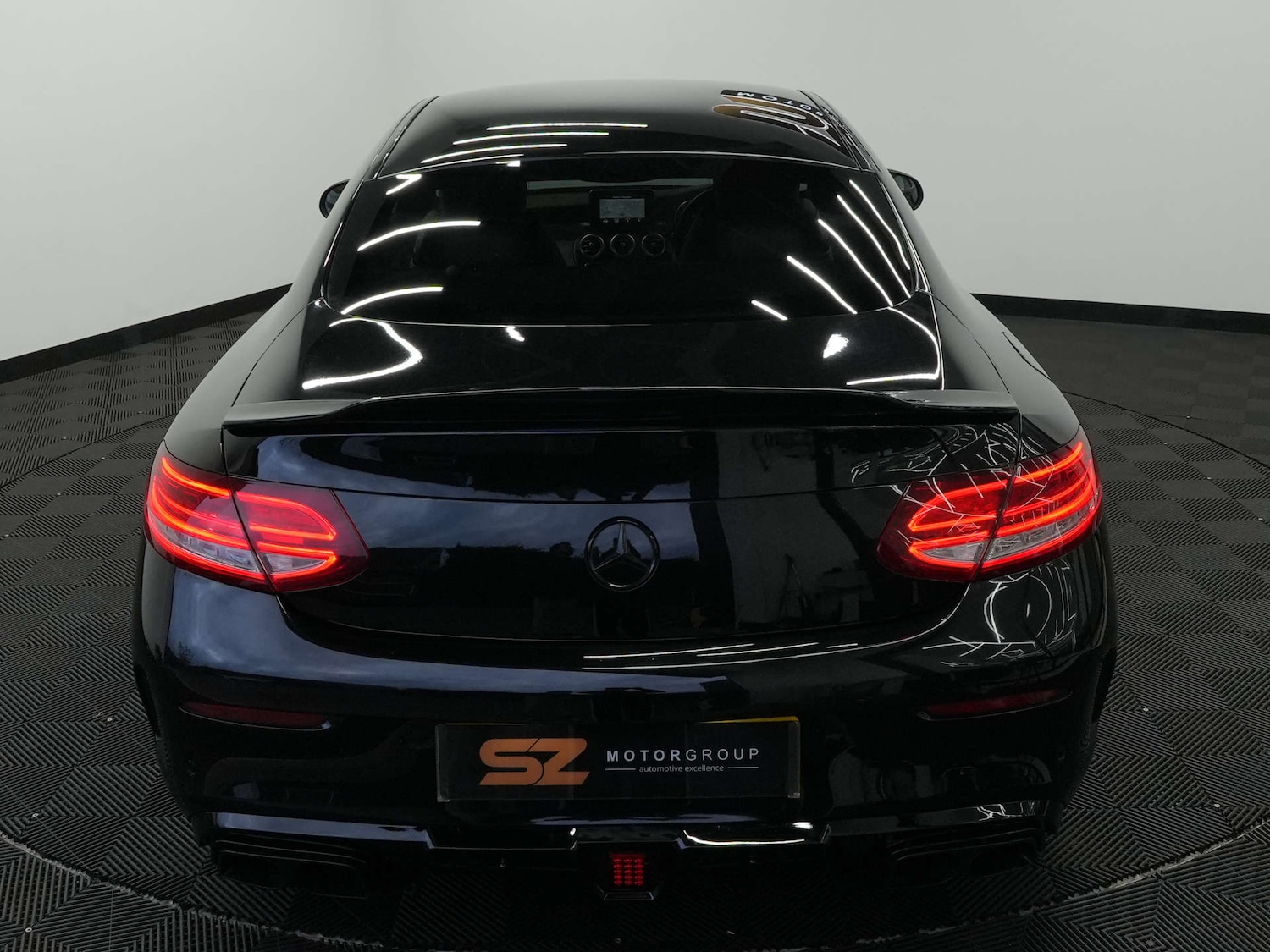 Used Mercedes-Benz C Class 2017 for sale - 76453813: Photo 10