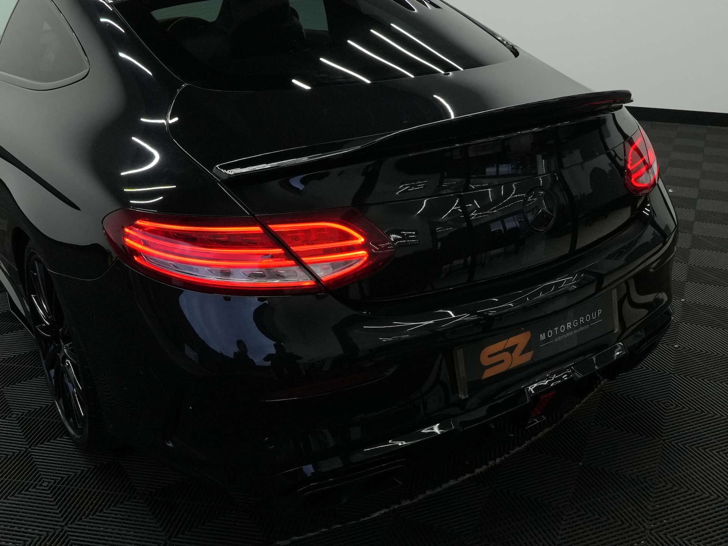 Used Mercedes-Benz C Class 2017 for sale - 76453813: Photo 17