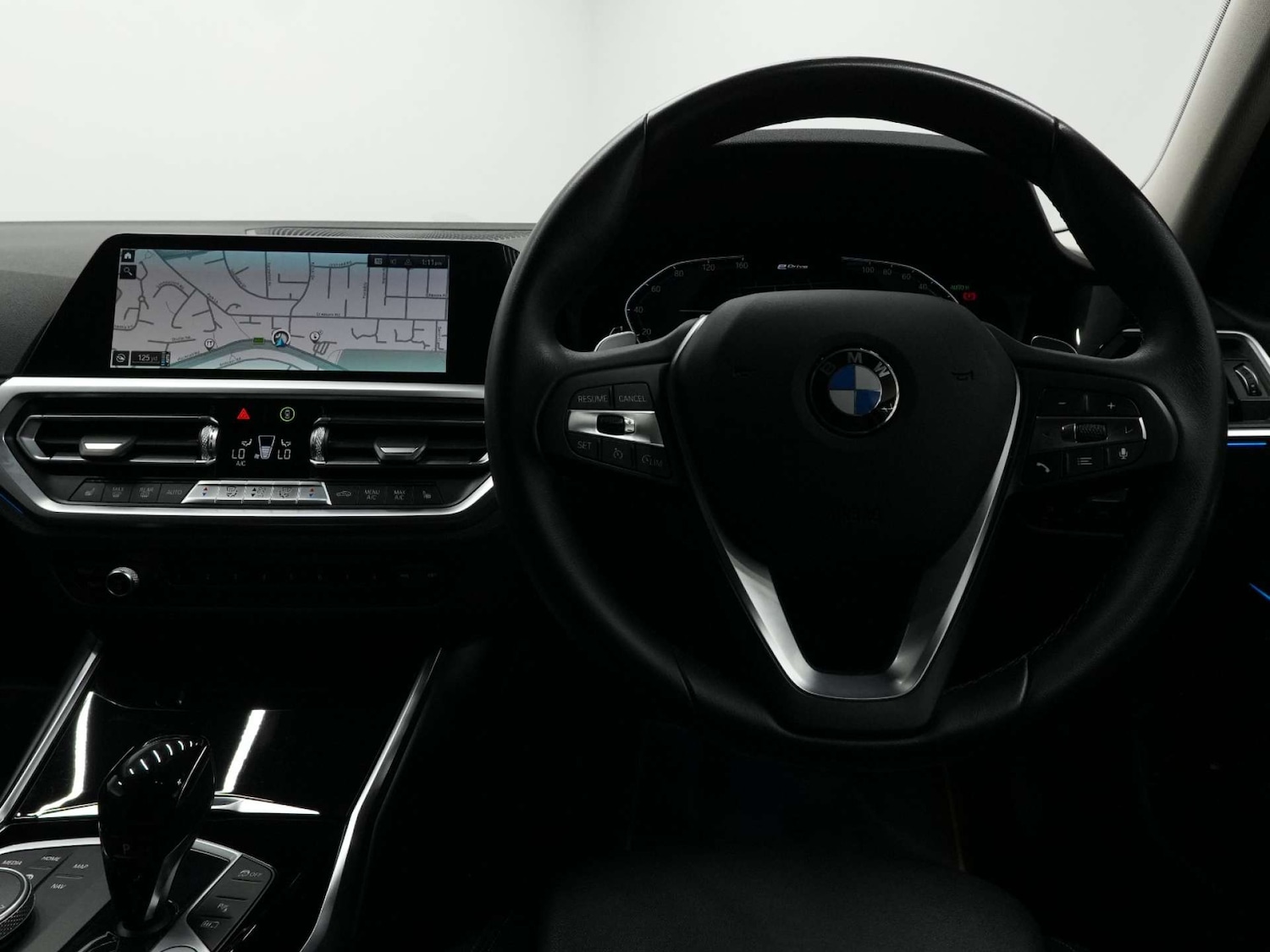 Used BMW 3 Series 2021 for sale - 76933023: Photo 3