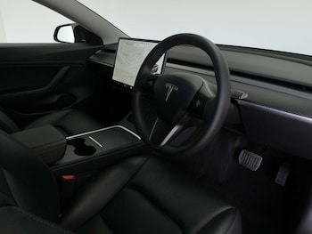 Used Tesla Model 3 2021 for sale - 76384155: Photo