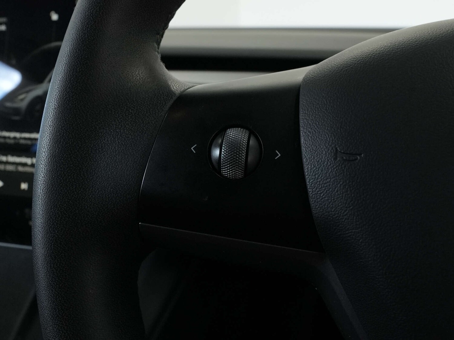 Used Tesla Model 3 2021 for sale - 76384155: Photo 73