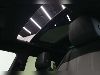 Used Land Rover Range Rover Evoque 2019 for sale - 78607851: Photo