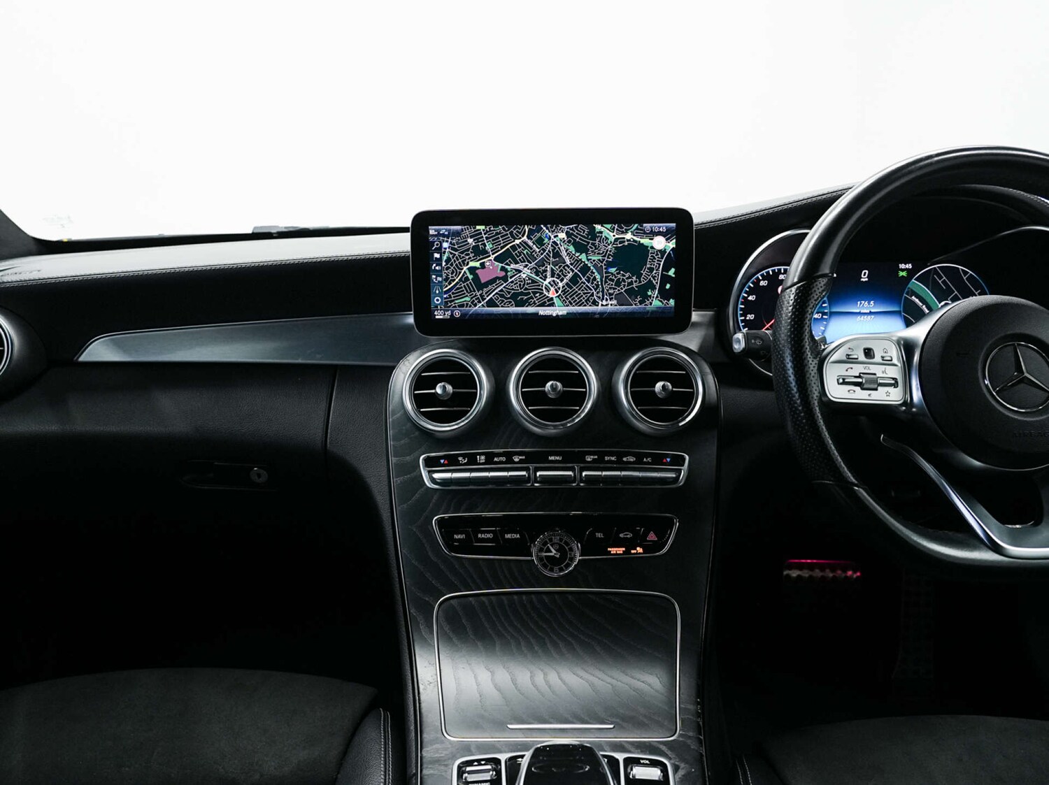 Used Mercedes-Benz C Class 2018 for sale - 77449529: Photo 24