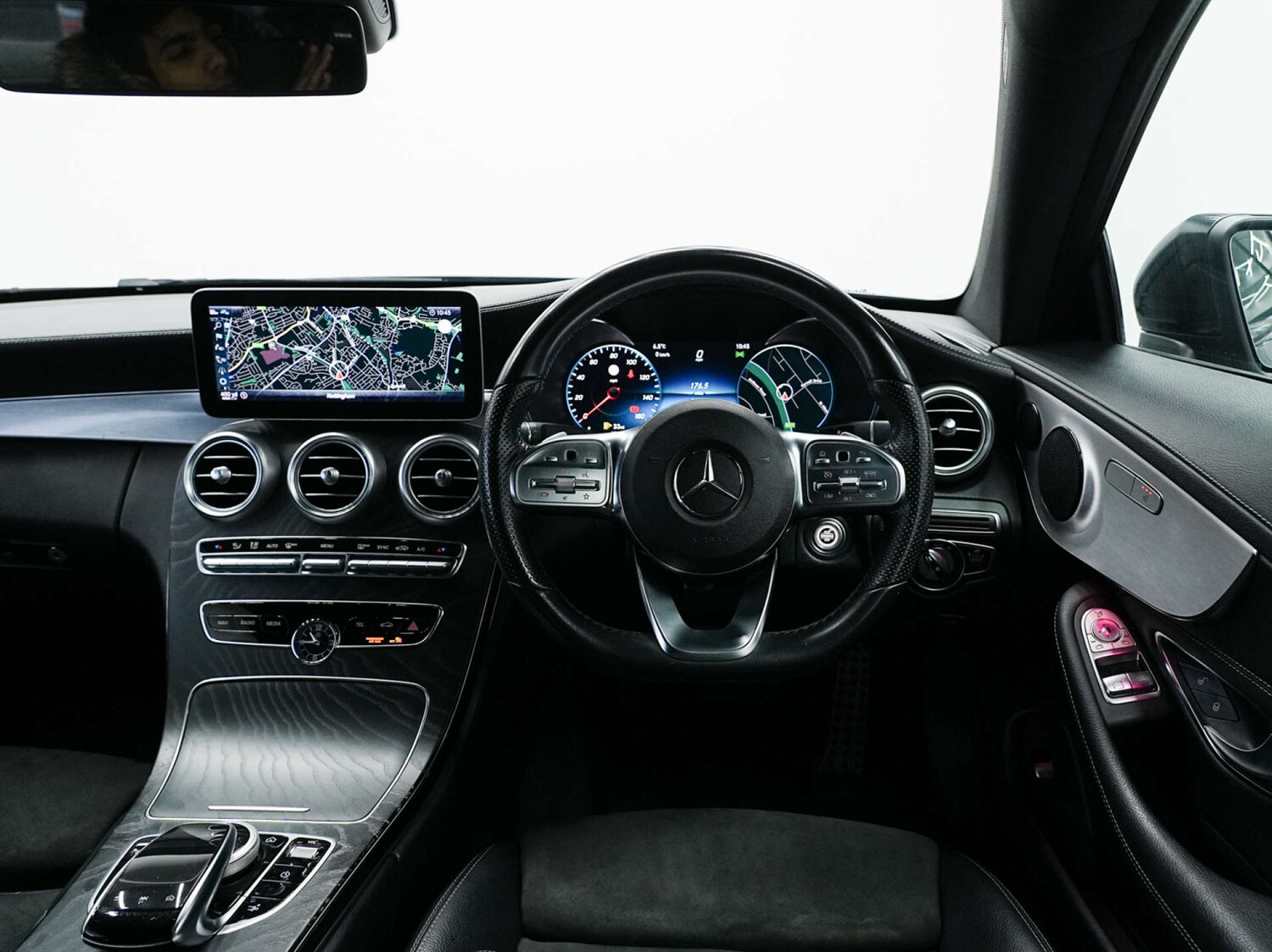 Used Mercedes-Benz C Class 2018 for sale - 77449529: Photo 25