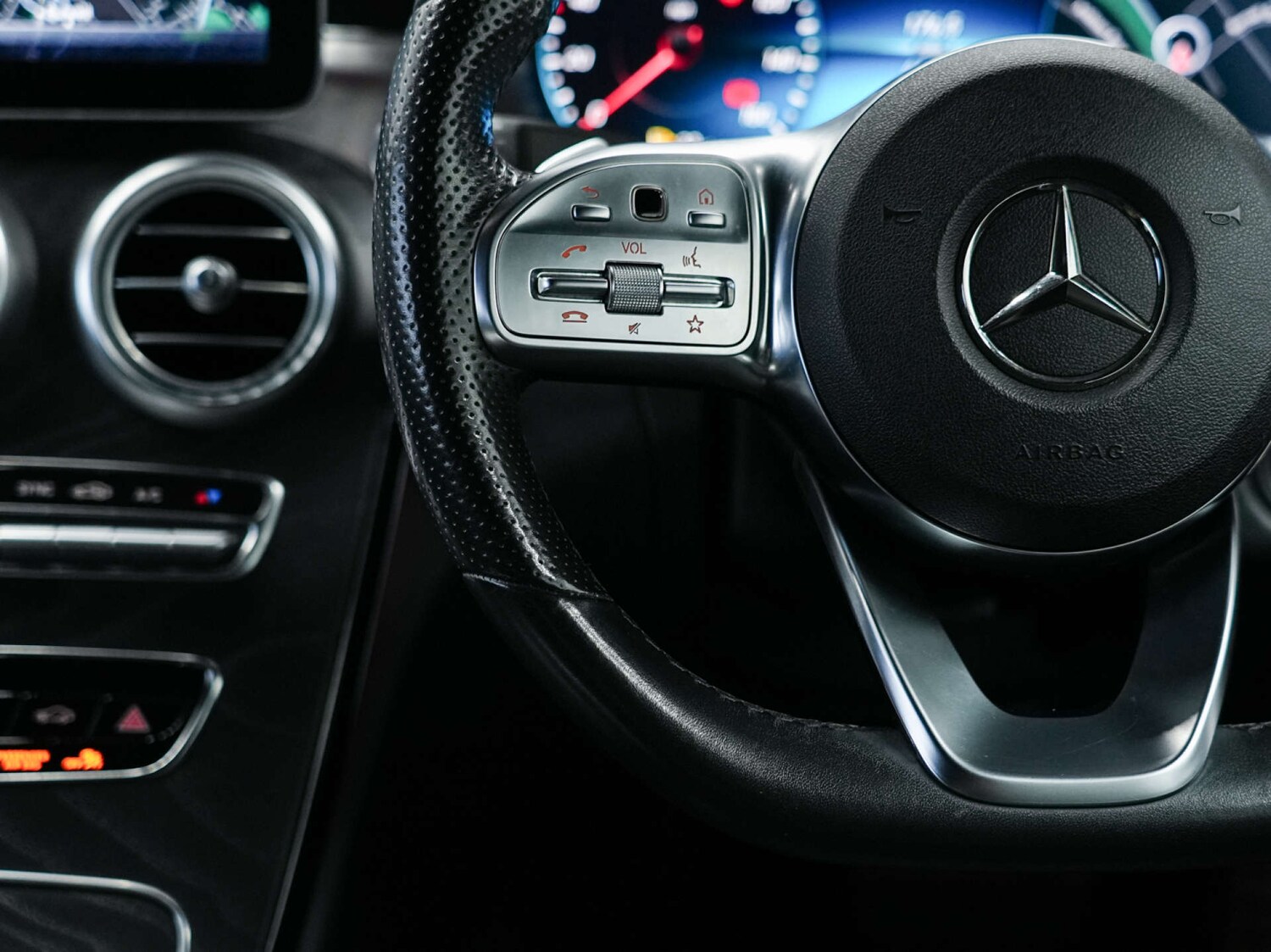 Used Mercedes-Benz C Class 2018 for sale - 77449529: Photo 54