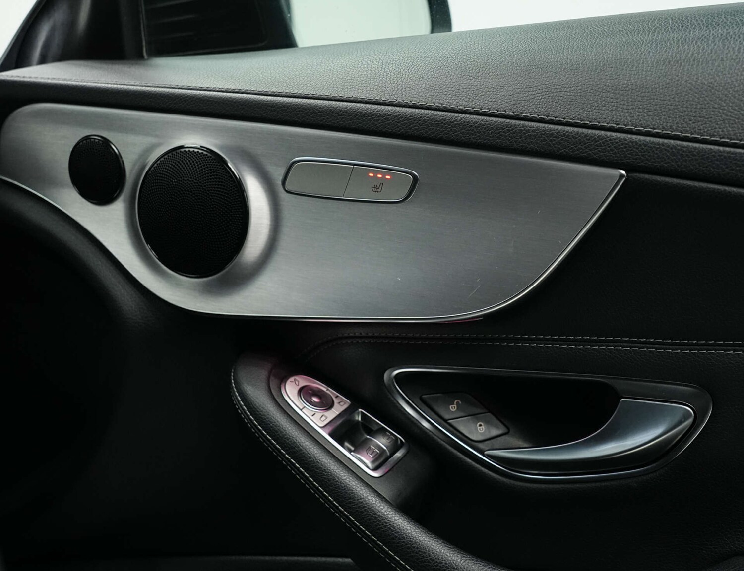 Used Mercedes-Benz C Class 2018 for sale - 77449529: Photo 70