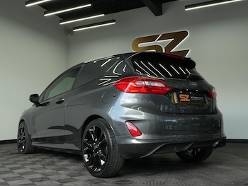 Used Ford Fiesta Van 2019 for sale - 75493268: Photo