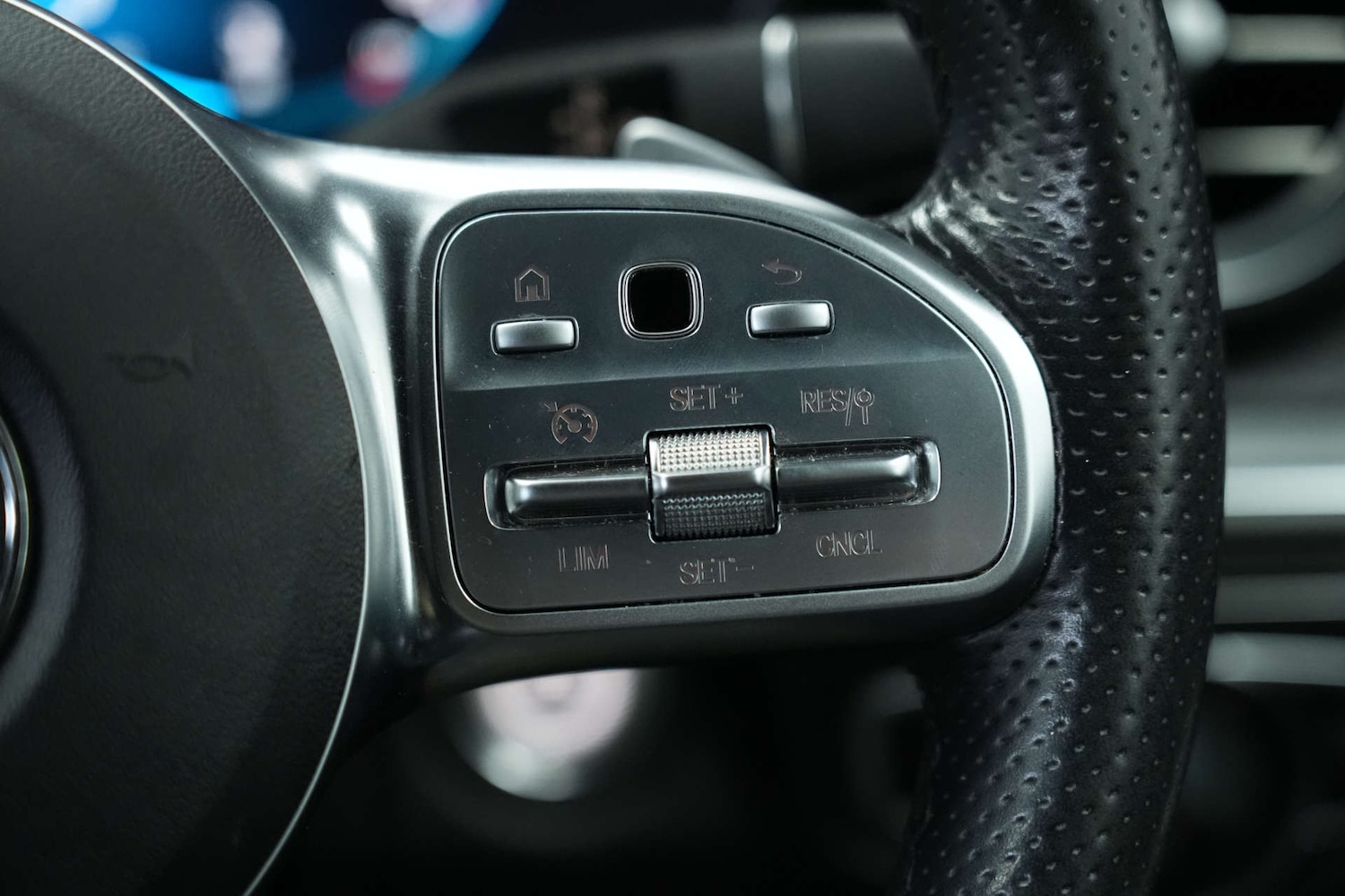 Used Mercedes-Benz C Class 2019 for sale - 77210018: Photo 65