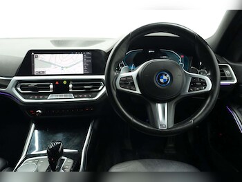 Used BMW 3 Series 2022 for sale - 77569727: Photo