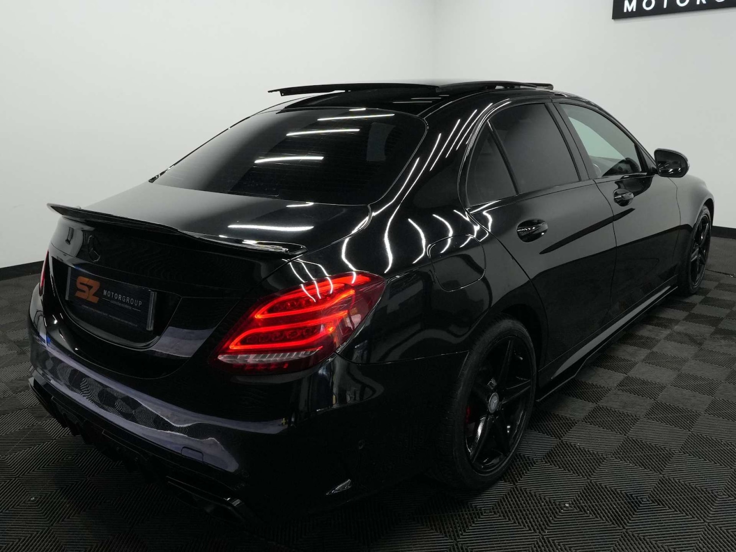 Used Mercedes-Benz C Class 2016 for sale - 77745642: Photo 11