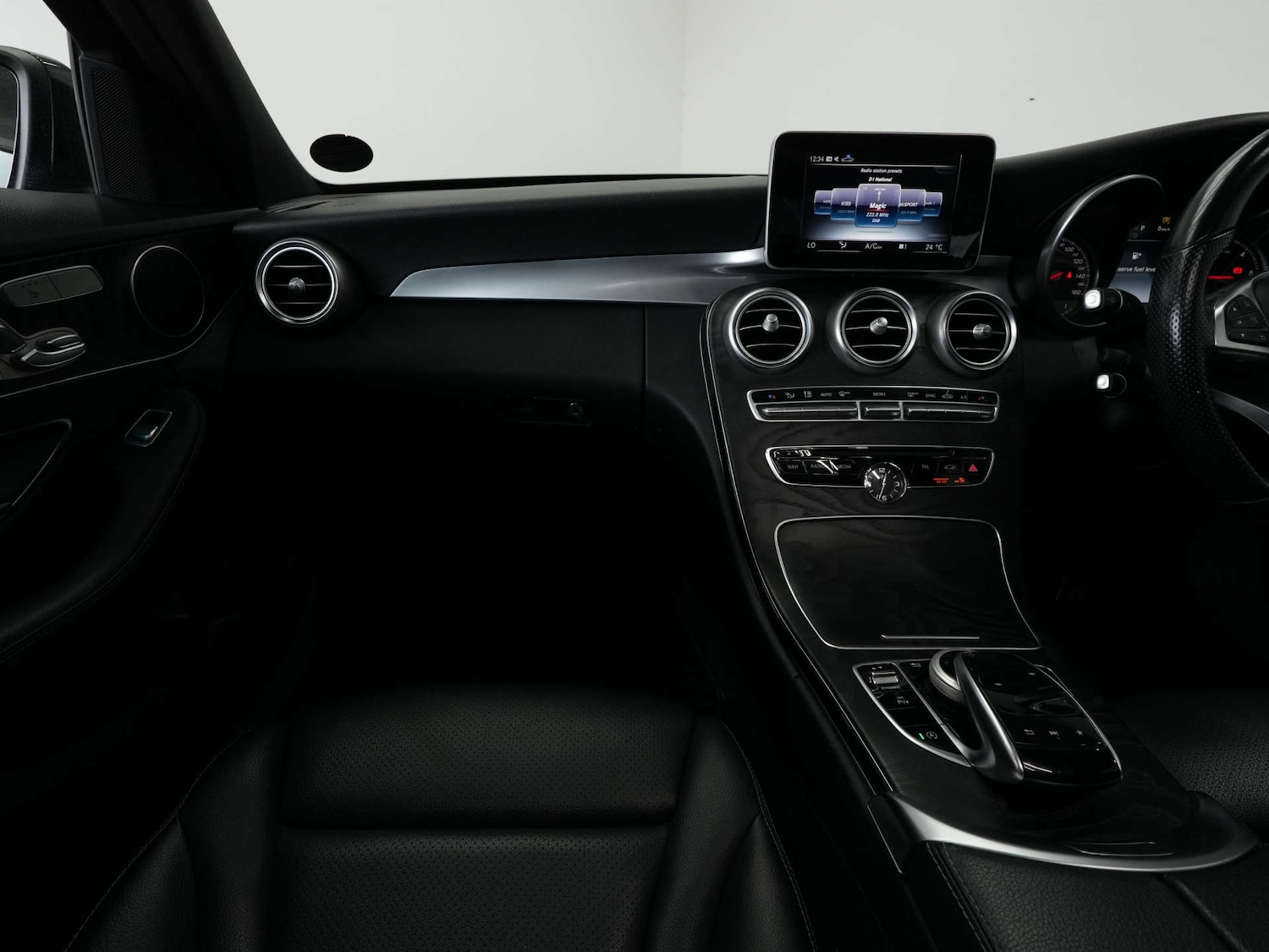 Used Mercedes-Benz C Class 2016 for sale - 77745642: Photo 22