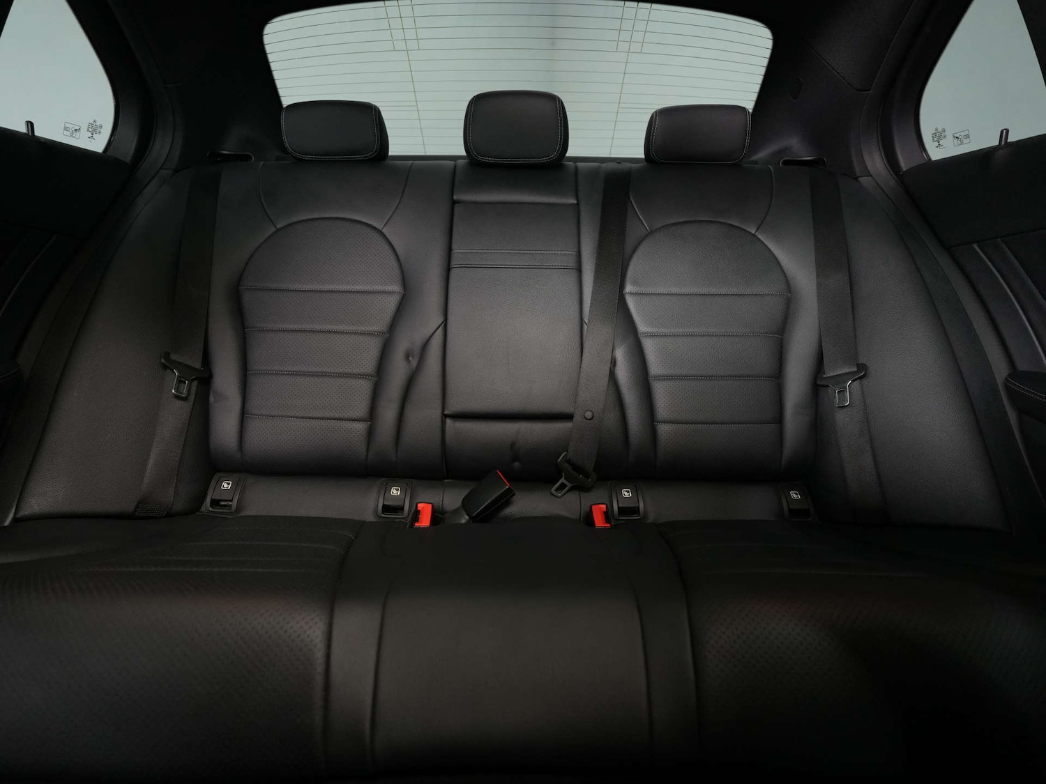 Used Mercedes-Benz C Class 2016 for sale - 77745642: Photo 26