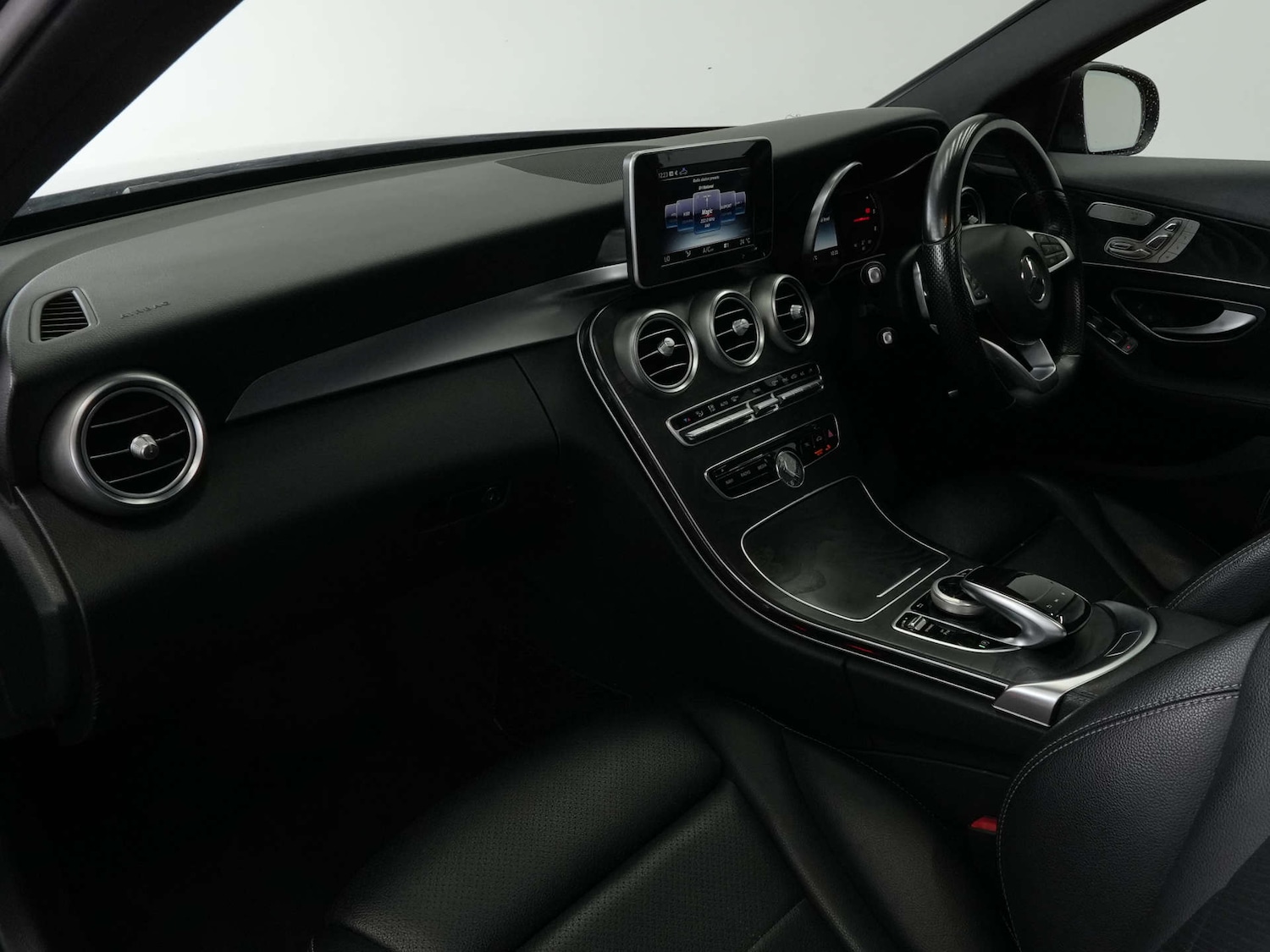 Used Mercedes-Benz C Class 2016 for sale - 77745642: Photo 37