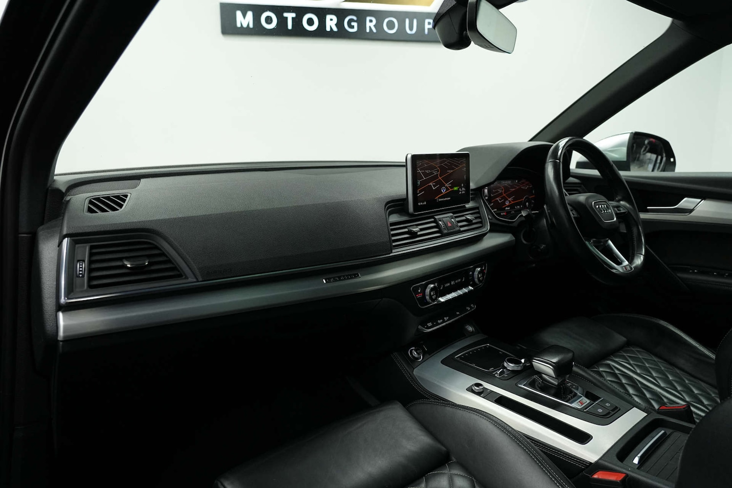 Used Audi Q5 2018 for sale - 77355547: Photo 38