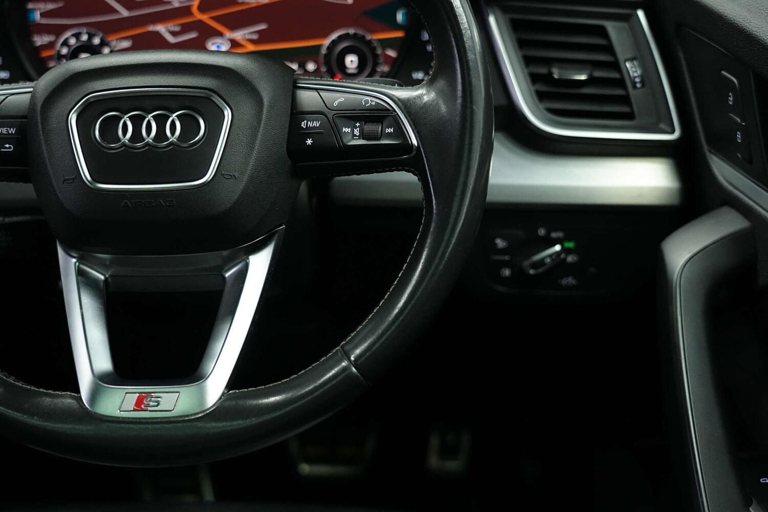 Used Audi Q5 2018 for sale - 77355547: Photo 55