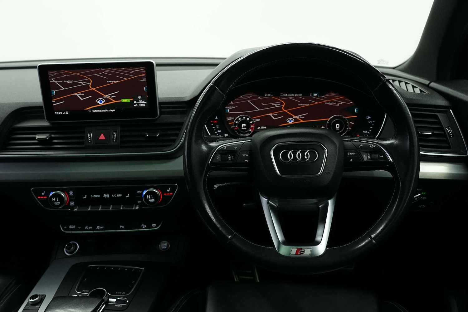 Used Audi Q5 2018 for sale - 77355547: Photo 58