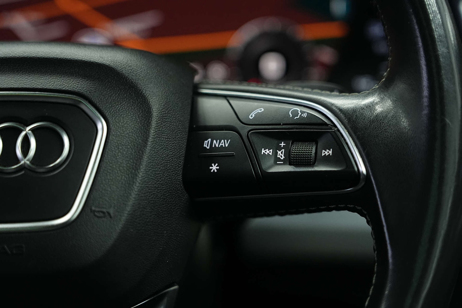 Used Audi Q5 2018 for sale - 77355547: Photo 69