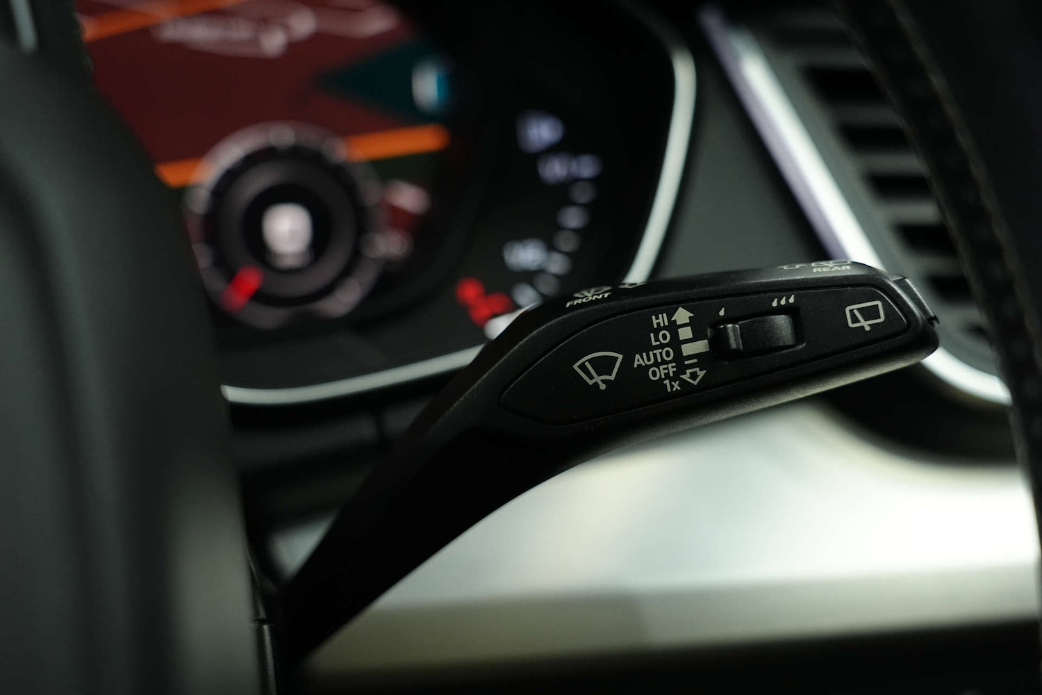 Used Audi Q5 2018 for sale - 77355547: Photo 75