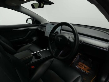 Used Tesla Model 3 2021 for sale - 77702619: Photo