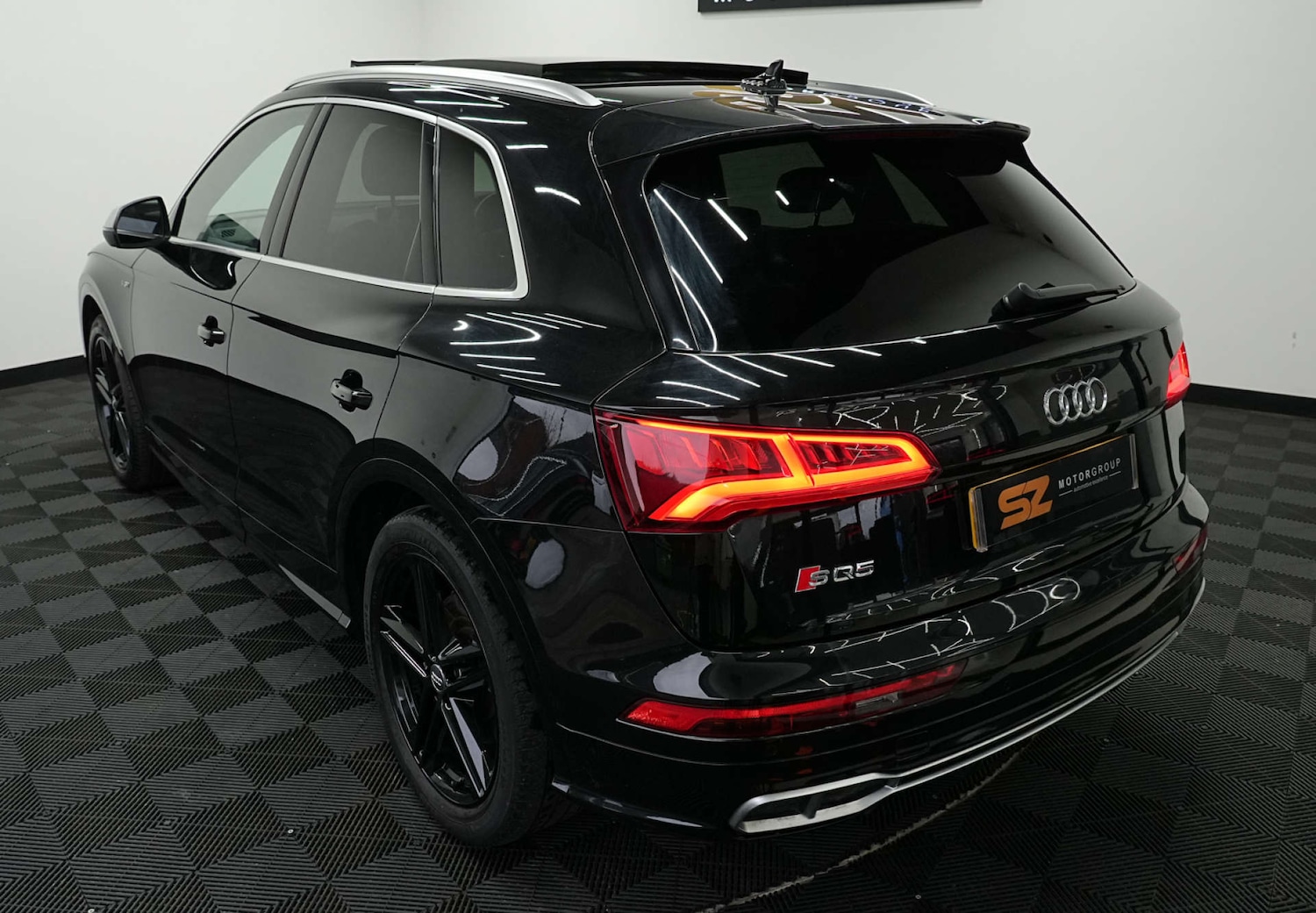 Used Audi Q5 2018 for sale - 77578907: Photo 13