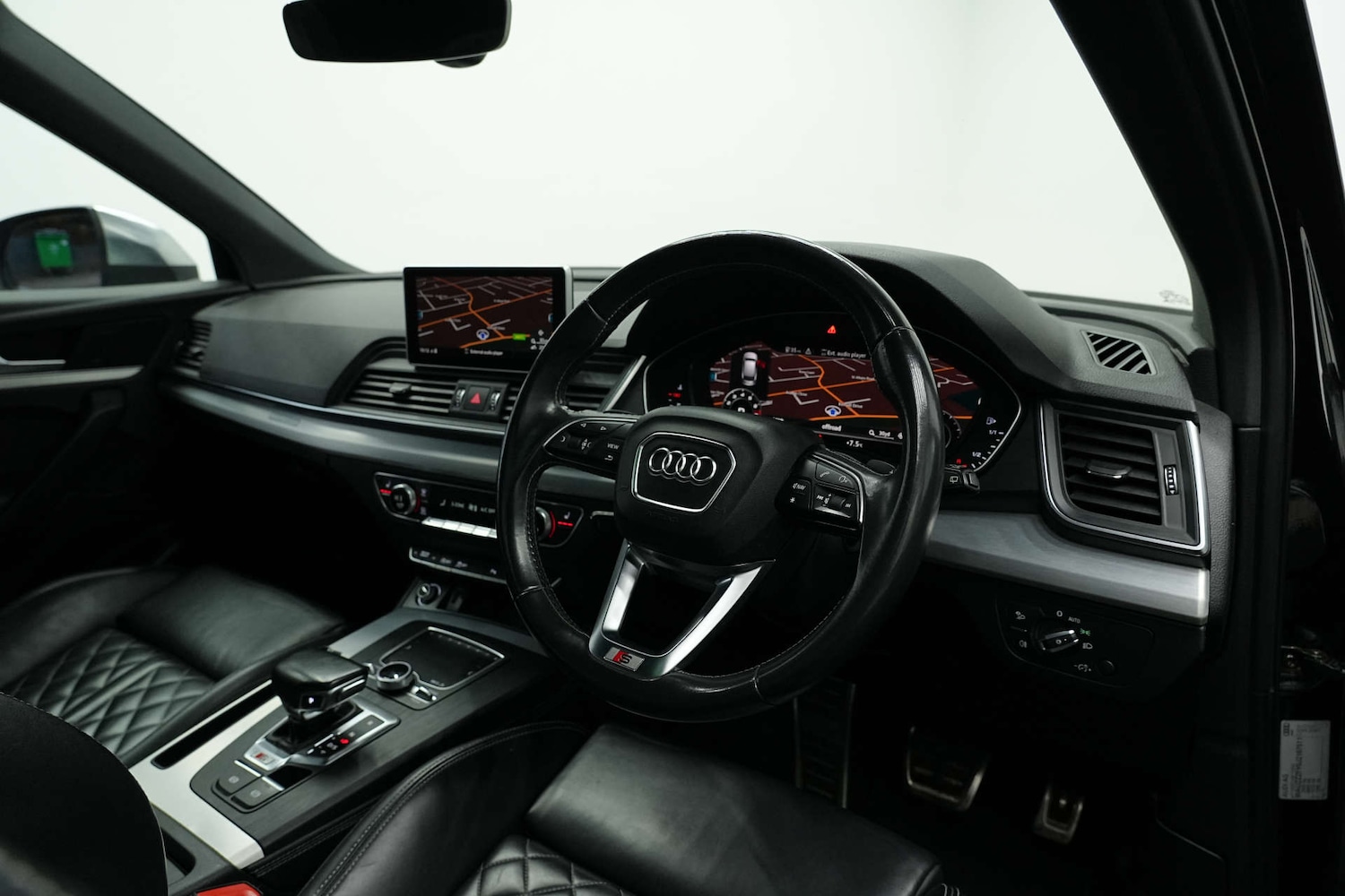 Used Audi Q5 2018 for sale - 77578907: Photo 3