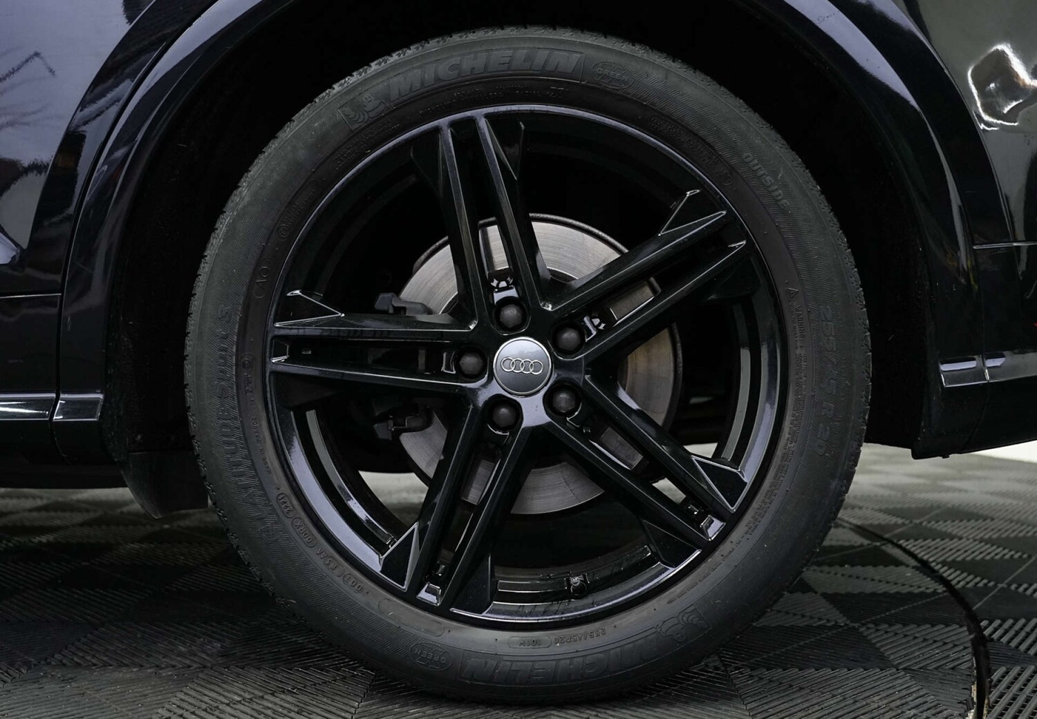 Used Audi Q5 2018 for sale - 77578907: Photo 43