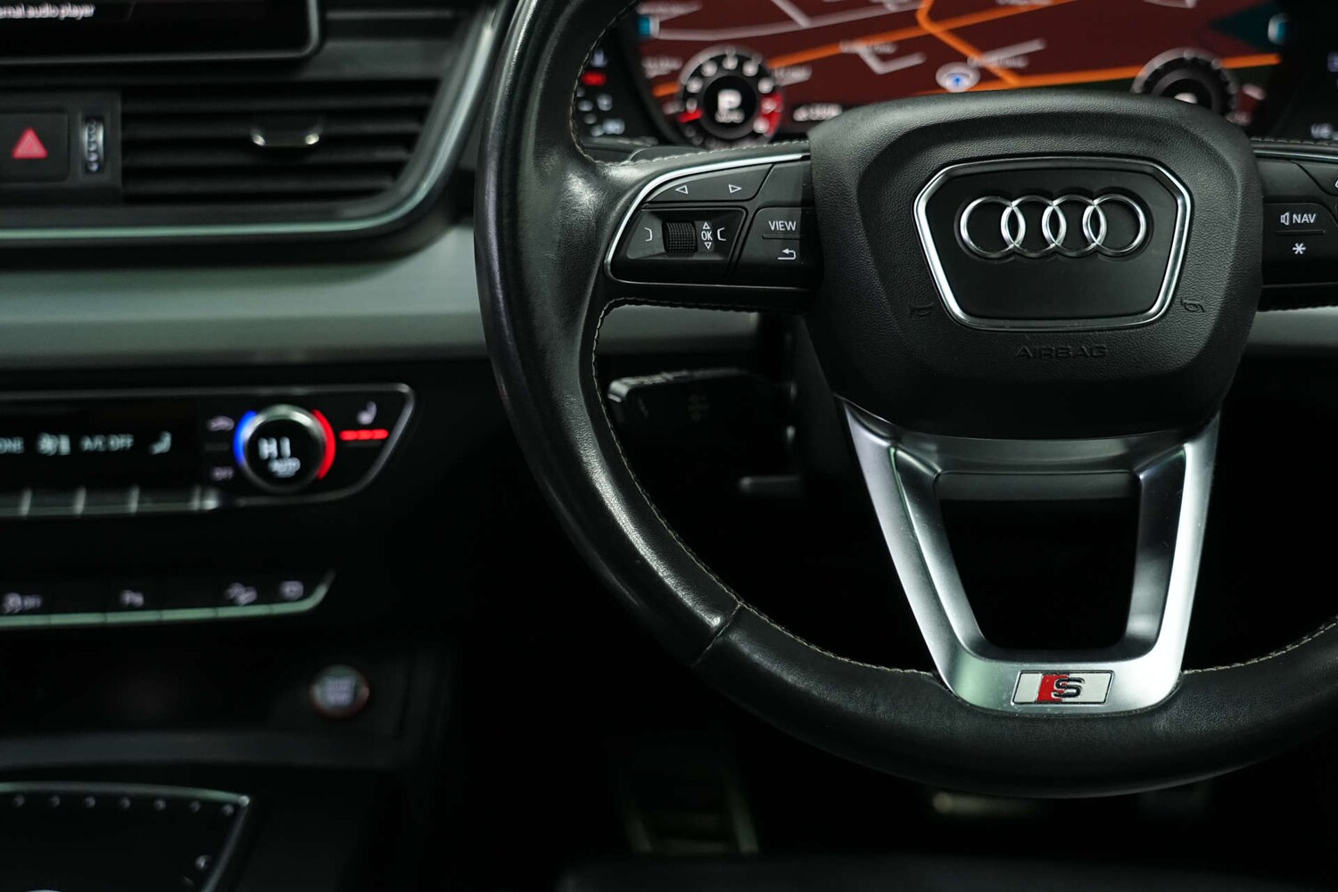 Used Audi Q5 2018 for sale - 77578907: Photo 54