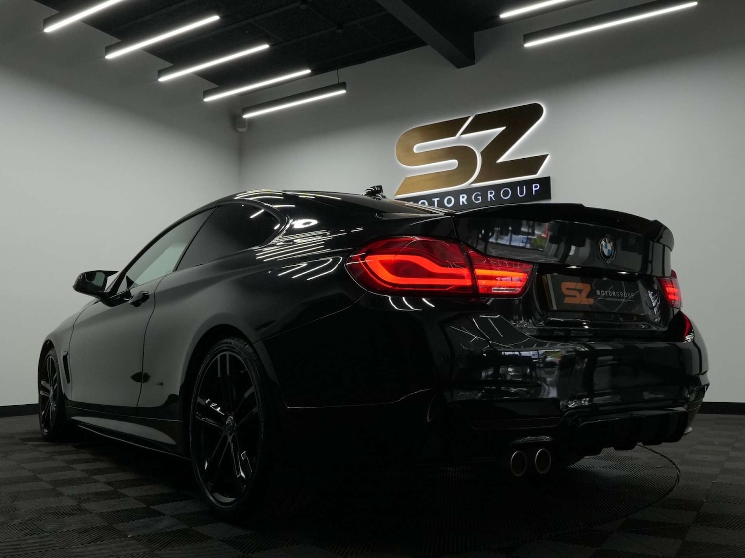 Used BMW 4 Series 2016 for sale - 77129055: Photo 2