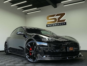 2021 - Long Range AWD 4dr Auto