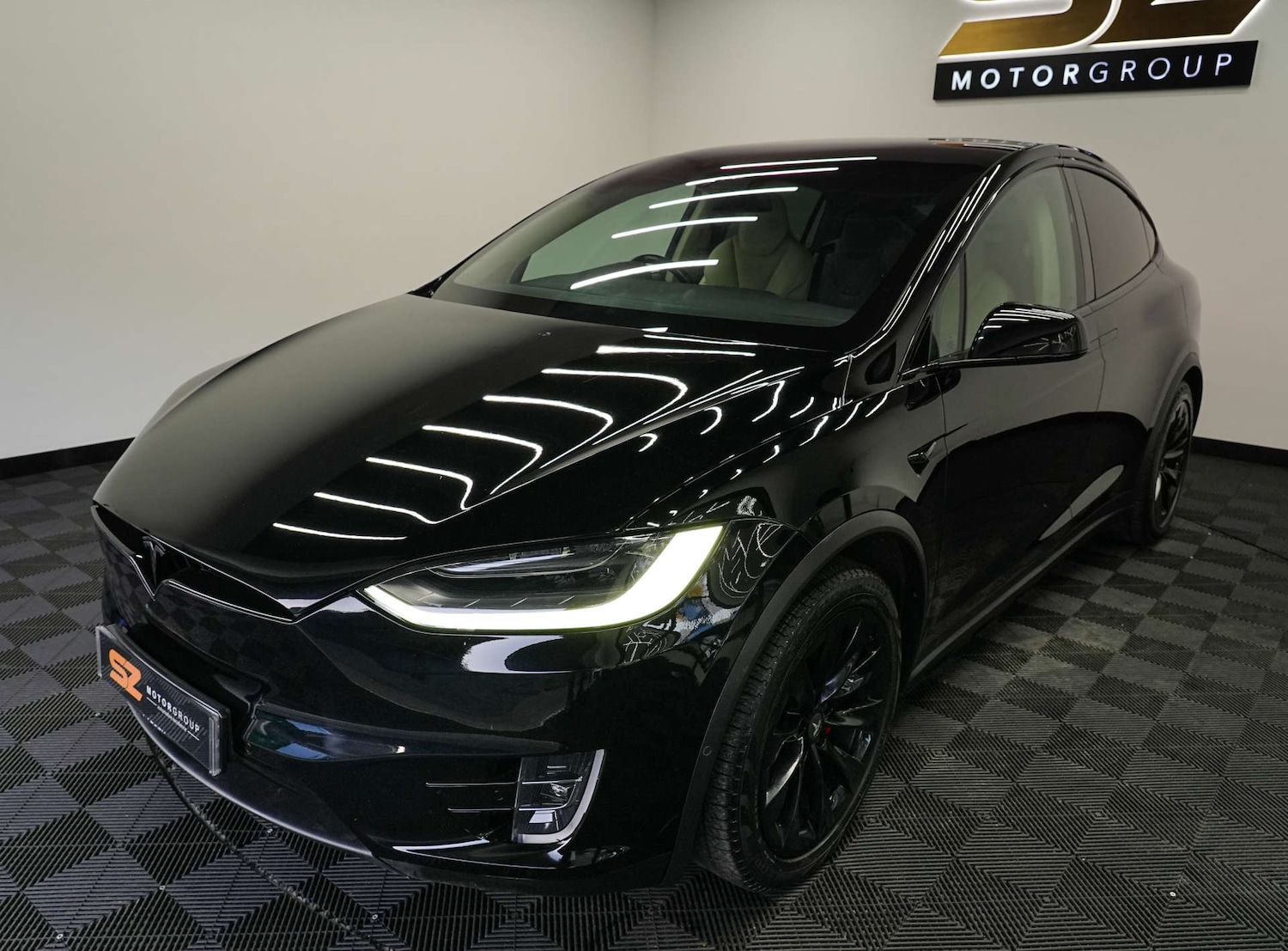 Used Tesla Model X 2019 for sale - 77567810: Photo 10