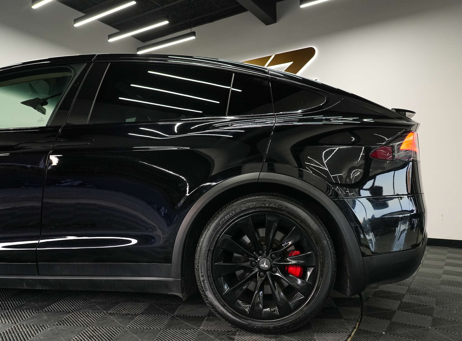 Used Tesla Model X 2019 for sale - 77567810: Photo 35