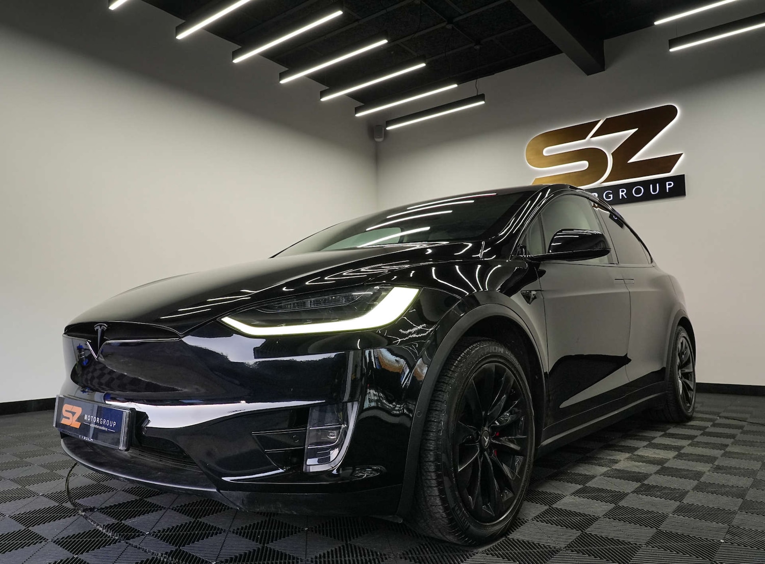 Used Tesla Model X 2019 for sale - 77567810: Photo 4
