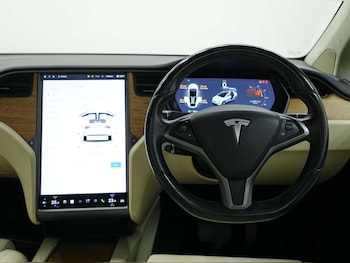 Used Tesla Model X 2019 for sale - 77567810: Photo