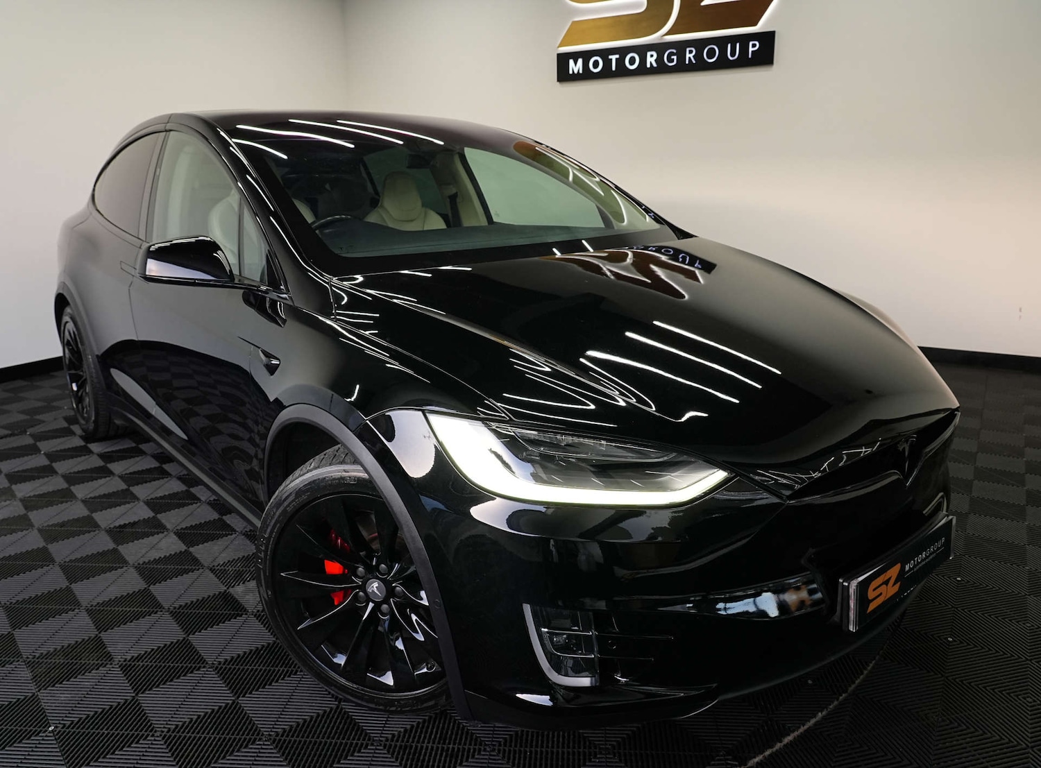 Used Tesla Model X 2019 for sale - 77567810: Photo 5