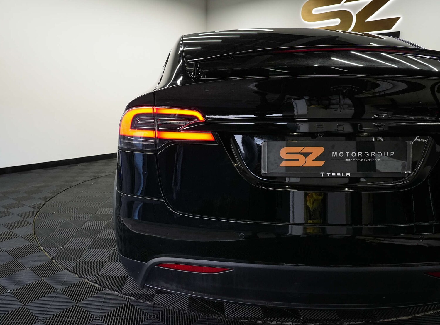 Used Tesla Model X 2019 for sale - 77567810: Photo 69