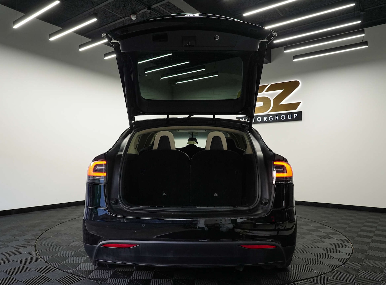 Used Tesla Model X 2019 for sale - 77567810: Photo 71