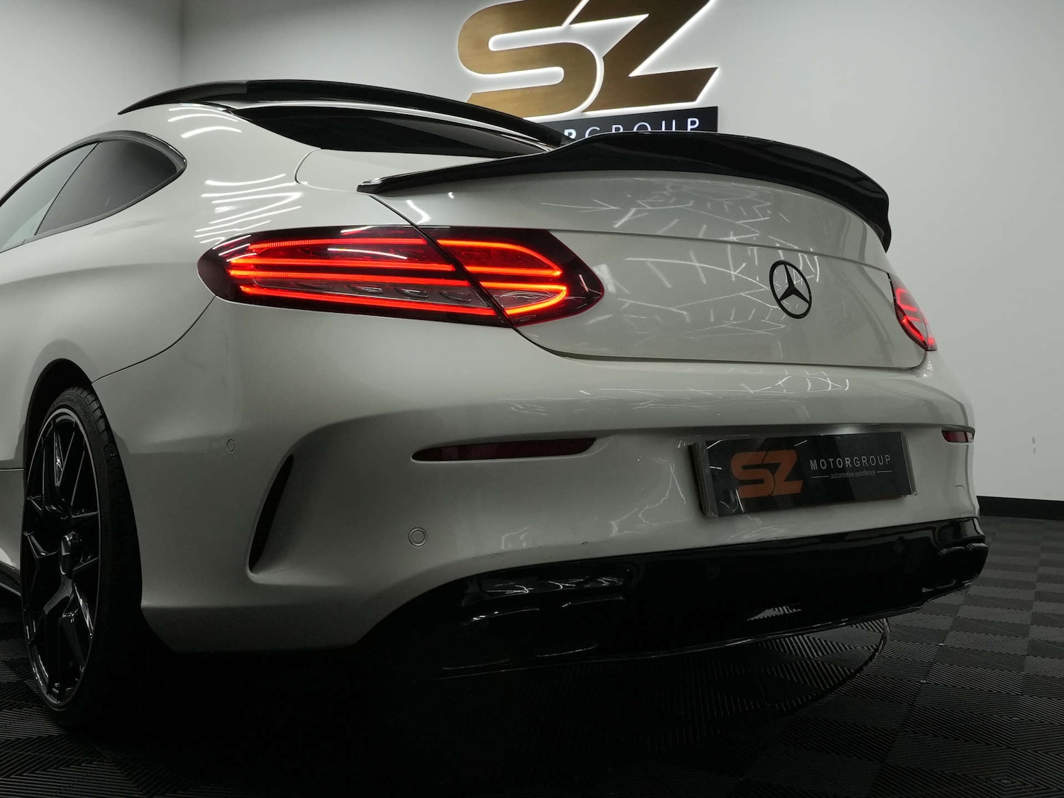 Used Mercedes-Benz C Class 2018 for sale - 76542303: Photo 18