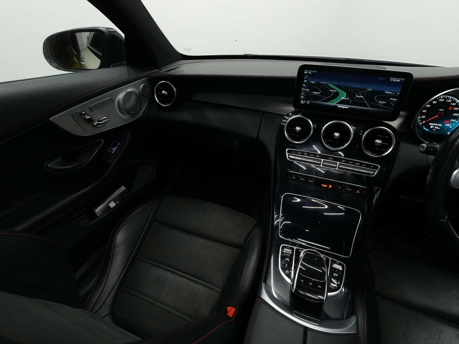 Used Mercedes-Benz C Class 2018 for sale - 76542303: Photo 21